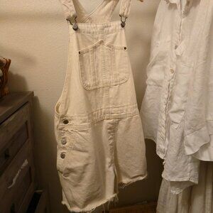 Old navy cream cotton short overalls